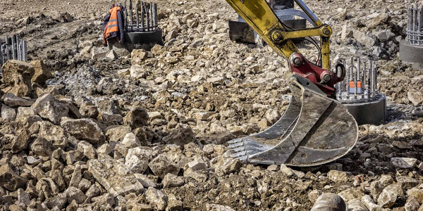 Ingeniería Geotécnica Cimentaciones superficiales en el Barcelonès